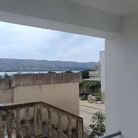 Leonidas Pag *